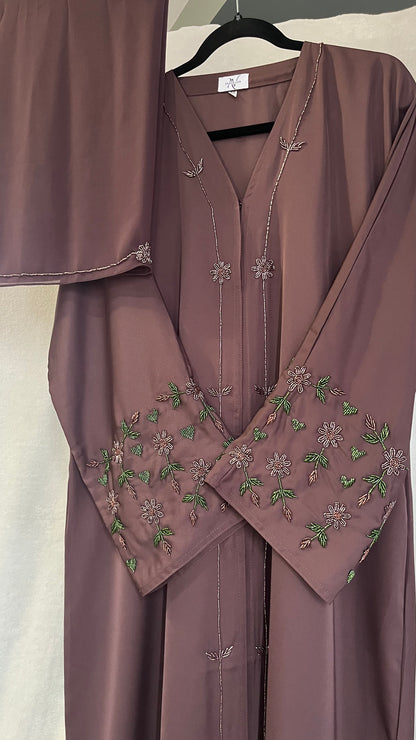 Ameera Abaya