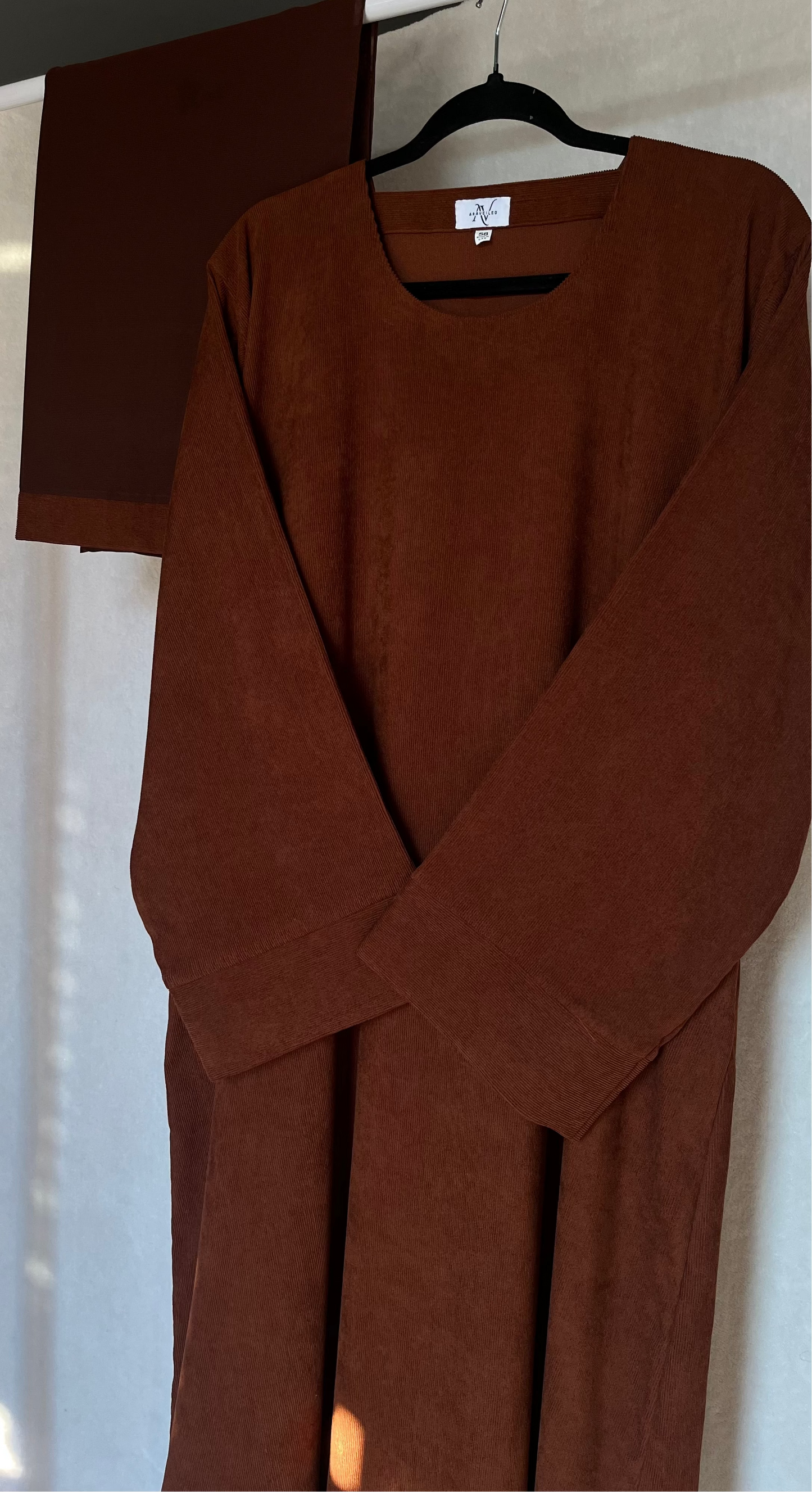 Layan Abaya