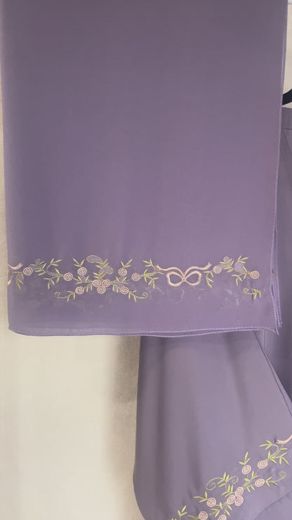 Dalia Abaya